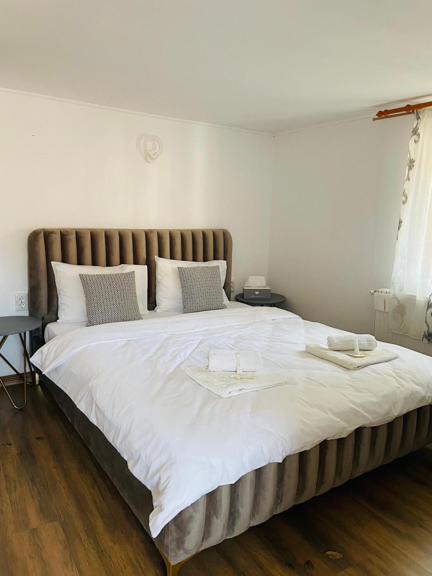 Hotel Casamaria Slănic-Moldova Exteriér fotografie